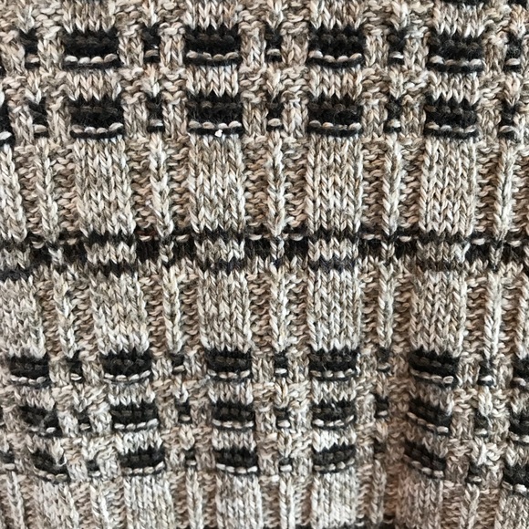 Bill Blass Men’s Sweater - Picture 5 of 7